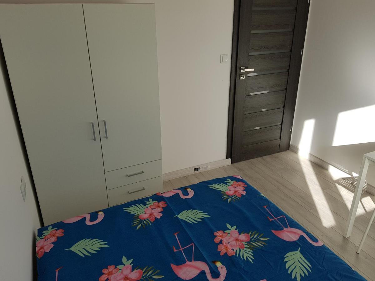 Mirrorroom Pl Airport ワルシャワ エクステリア 写真